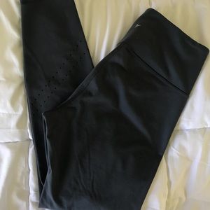 Old Navy workout leggings
